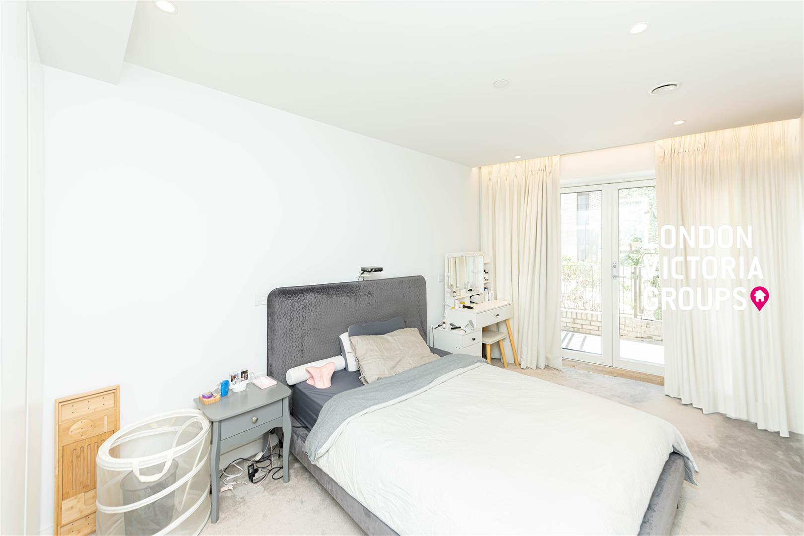 Phoenix Place, LONDON